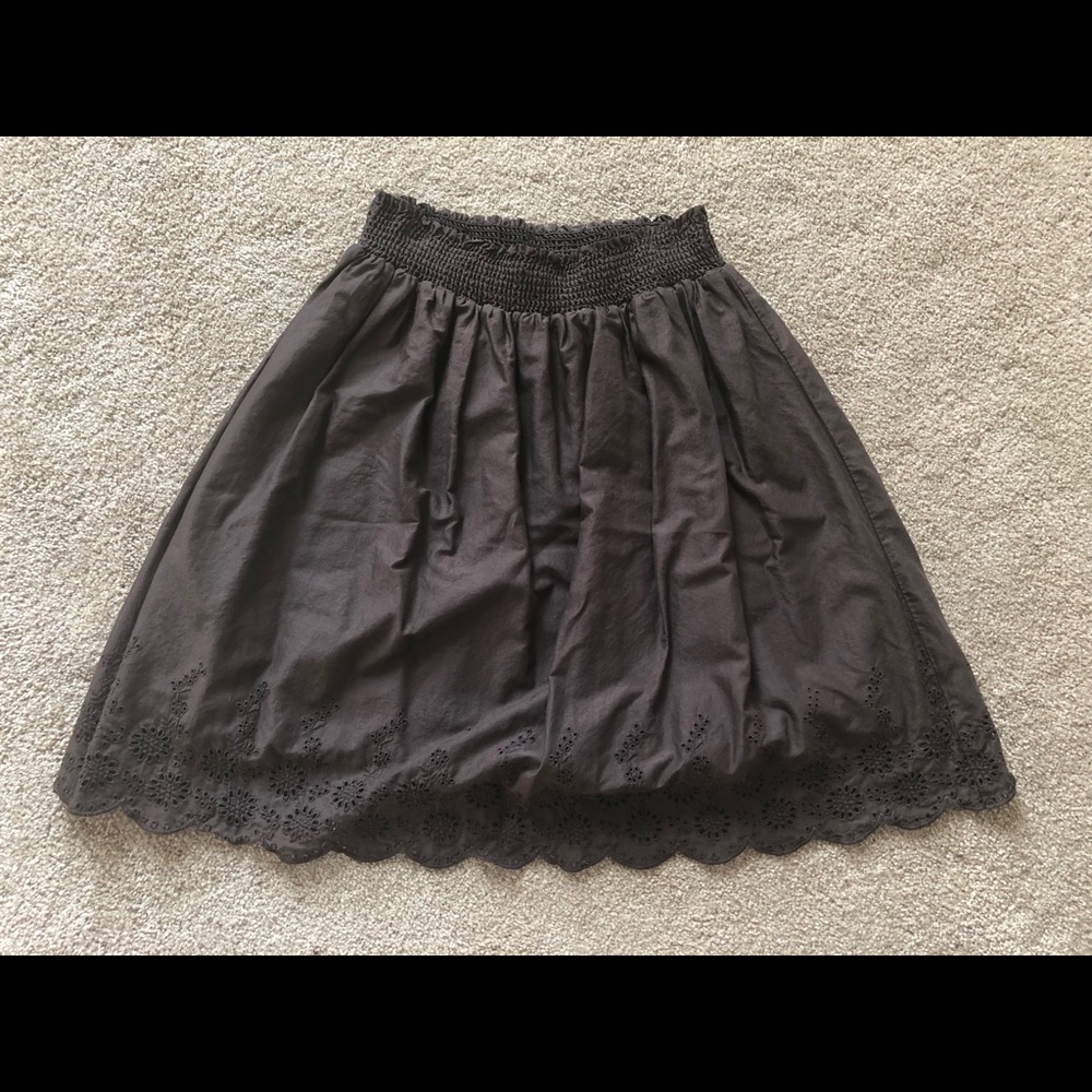 Old Navy Elastic Waist Mini Skirt Flower Detailing